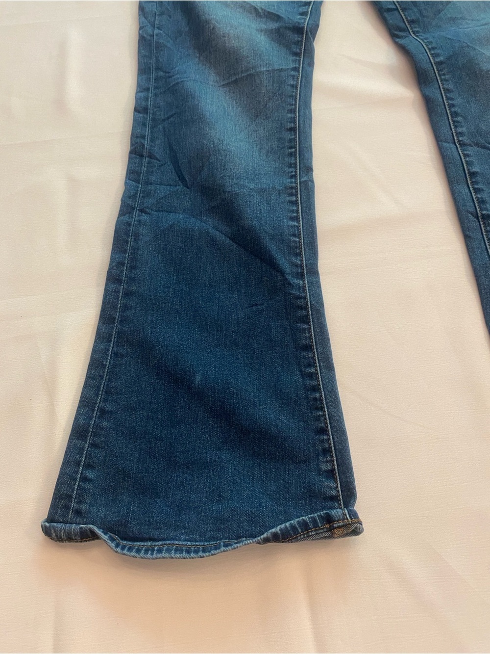 Lucky Brand Women's Charlie Baby Boot Low Rise Jeans Size 8 length 29” Ankle - Picture 9 of 16